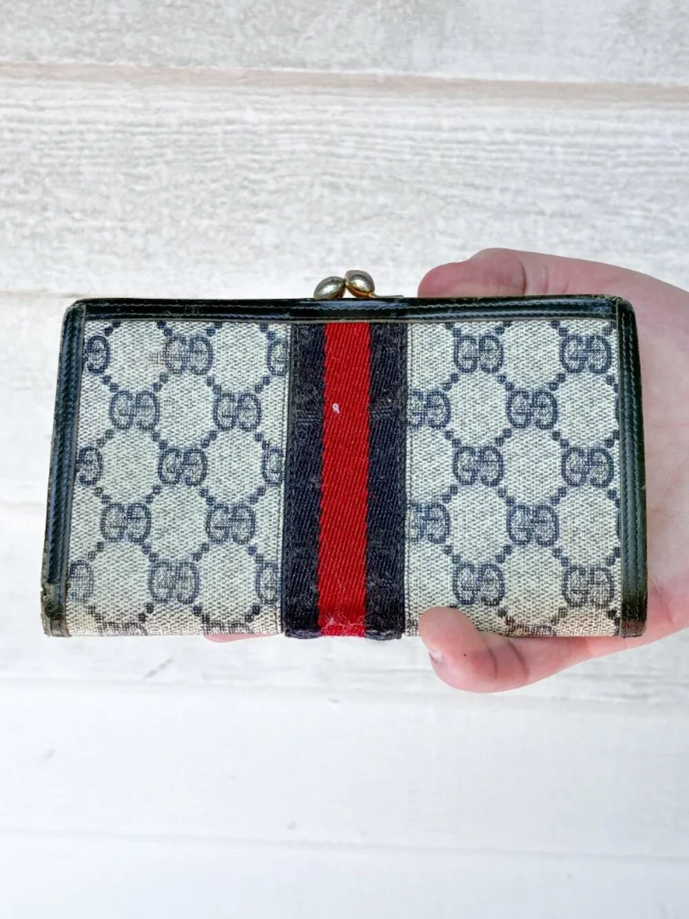 Vintage Gucci Boutique Blue GG Supreme Monogram French Wallet – Made in Italy - Picture 3 of 9